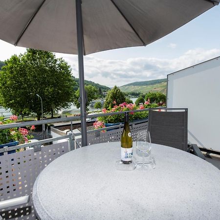 Ferienwohnung Feriendomizil Am Moselufer Zell Exterior foto